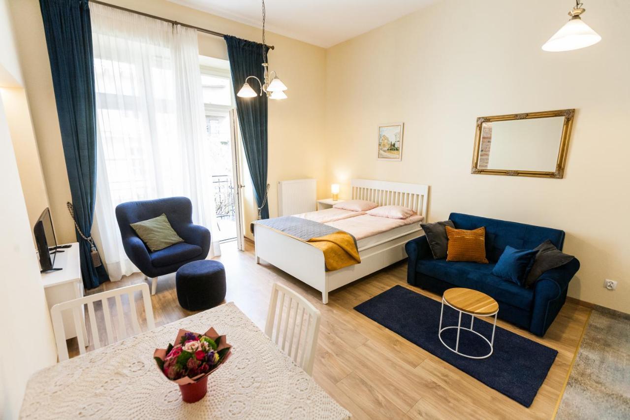 Vintage Sebastiana Apartment Krakau Buitenkant foto